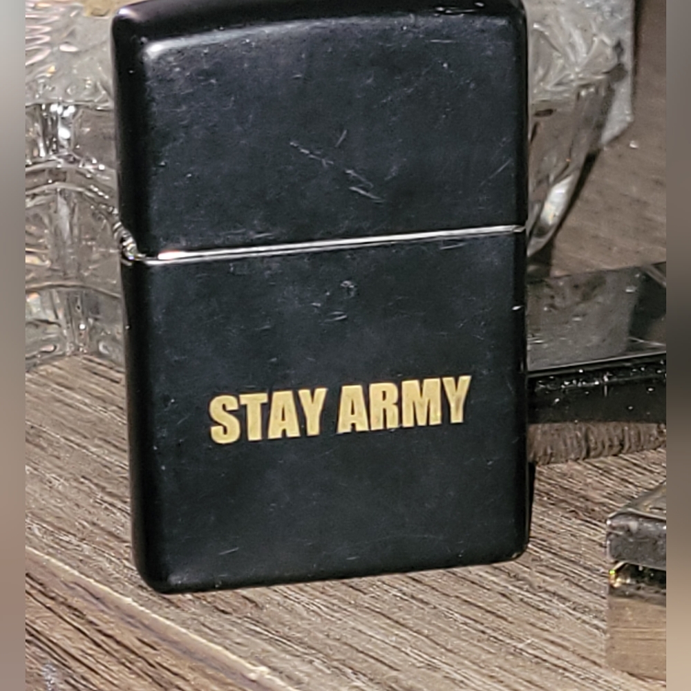 Army 2012 Zippo Lighter Matte Black Windproof Limited Edition Special Military